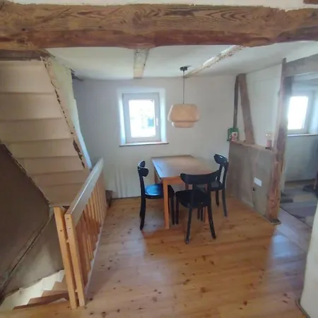 Kleine Urige Im Lehmbau * Hacksen